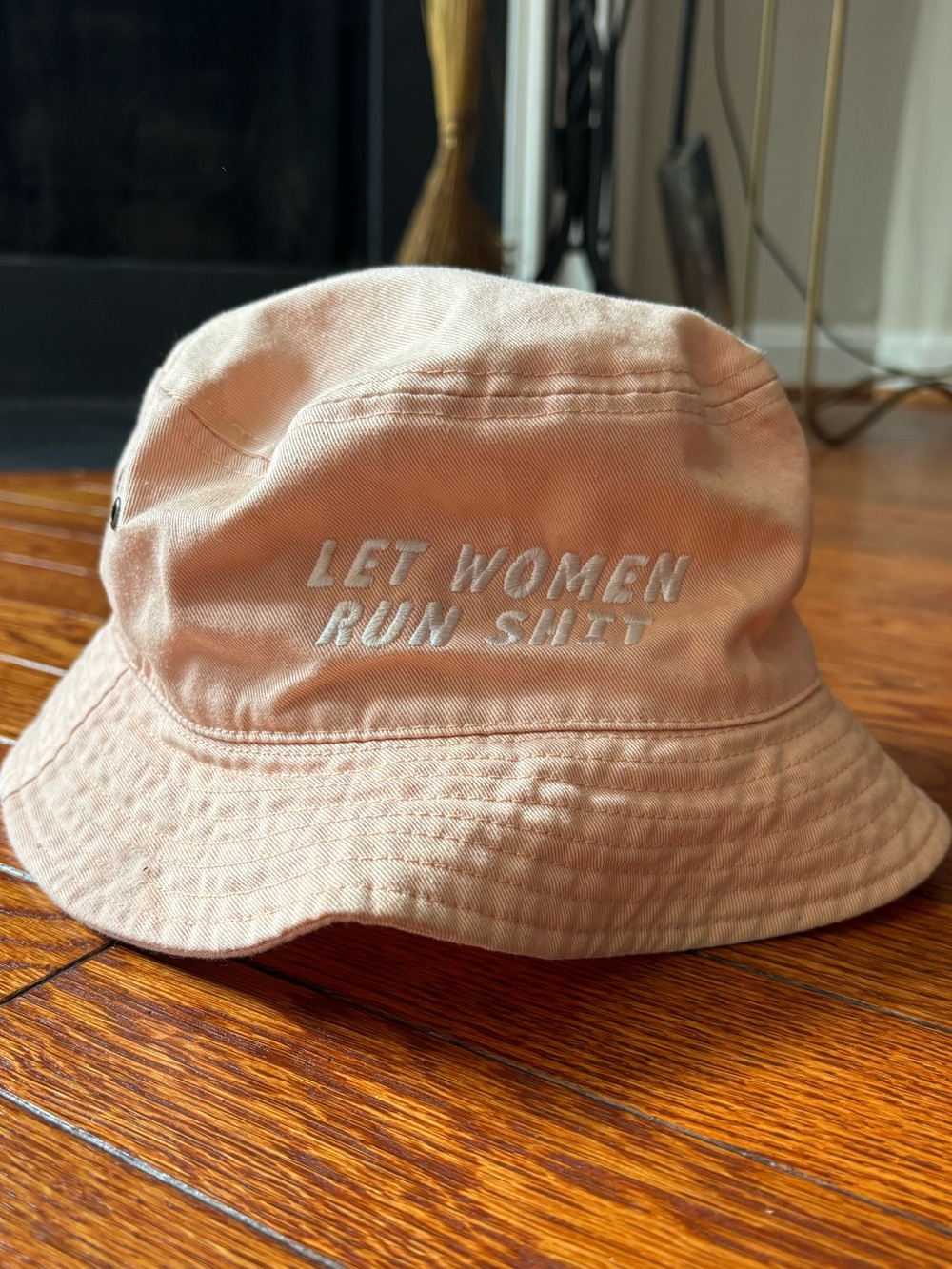 Let Women Run Shit Embroidered Bucket Hat - Pink